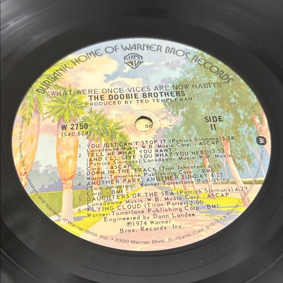 ⭐ The Doobie Brothers "What Were Once Vices Are Now Habits" record - Picture 6 of 6